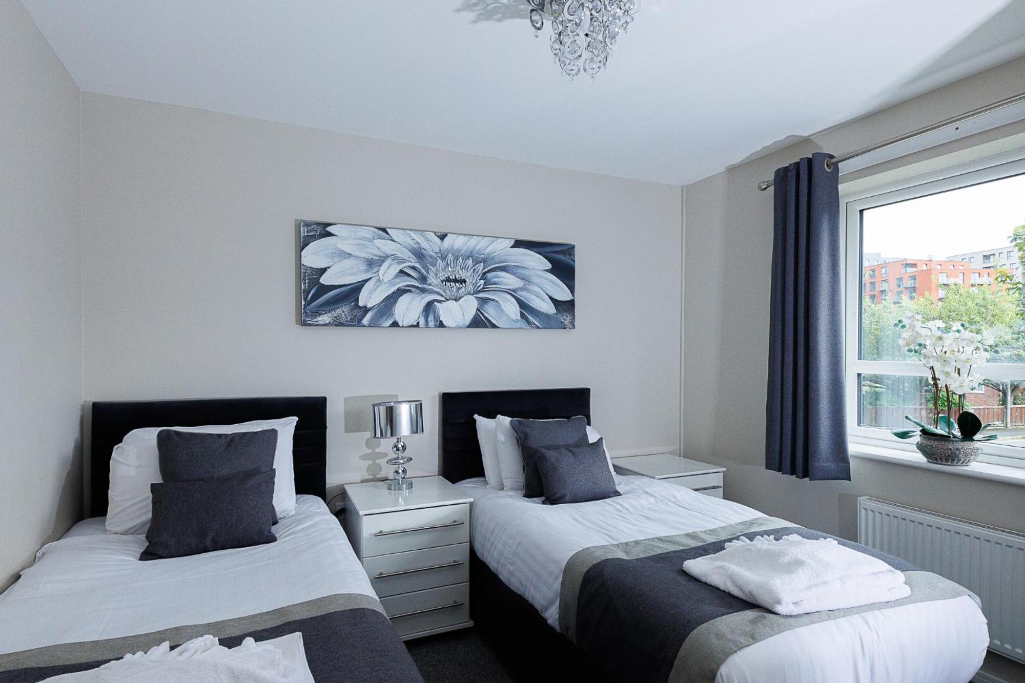 Riverside Villas Манчестер Экстерьер фото